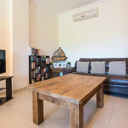 Two Bedroom Monte Balaia 公寓
